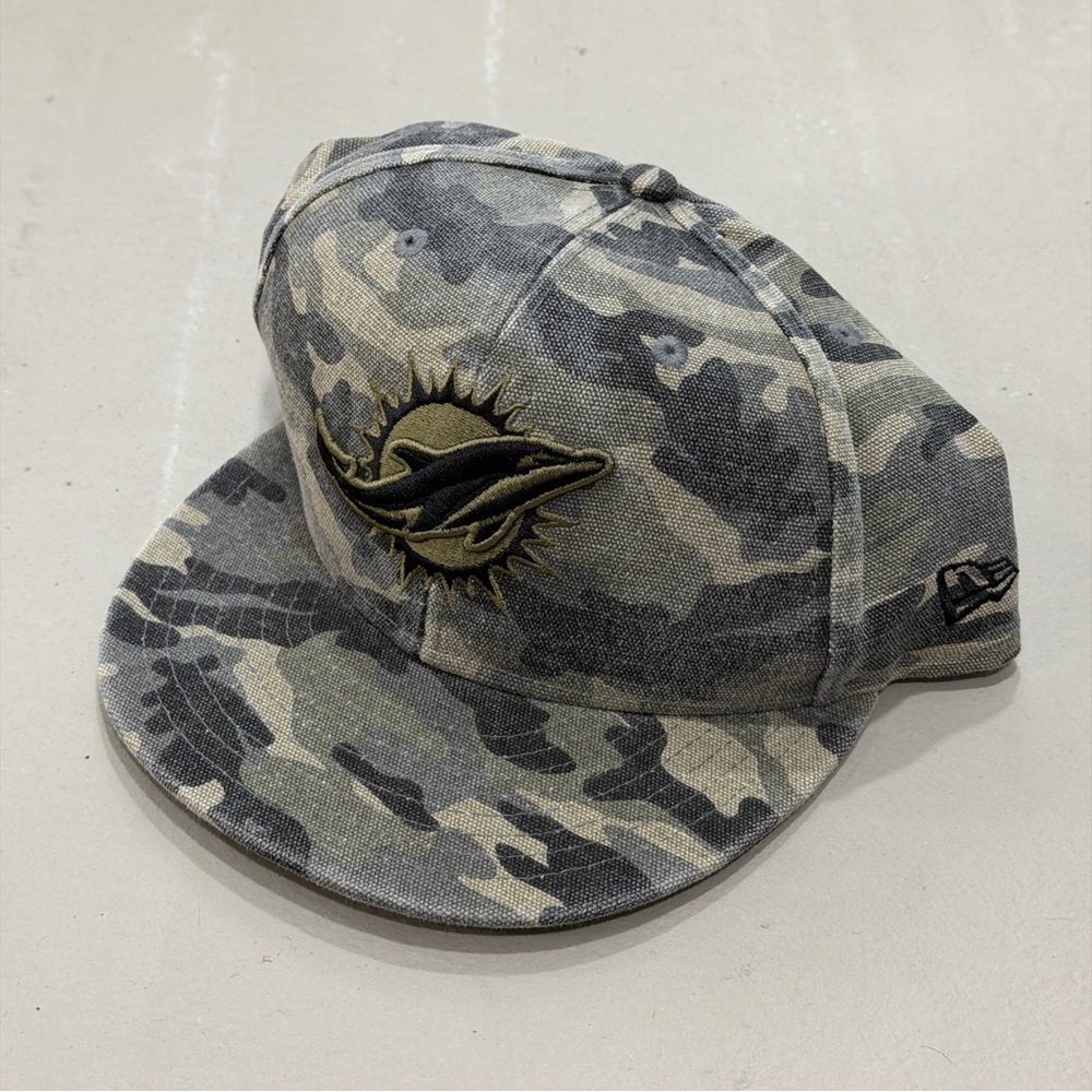 Miami Dolphins New Era Washed Camo 9FIFTY Snapback Cap Adjustable